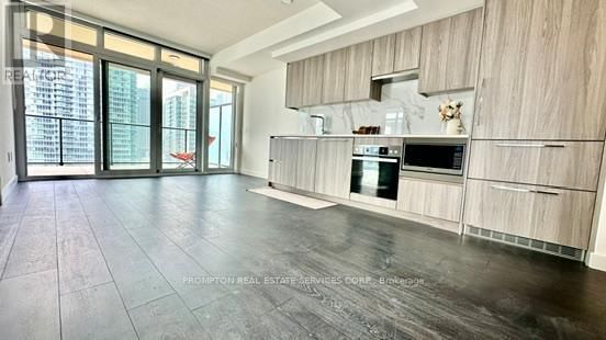 1803 - 3 CONCORD CITYPLACE WAY Image 8