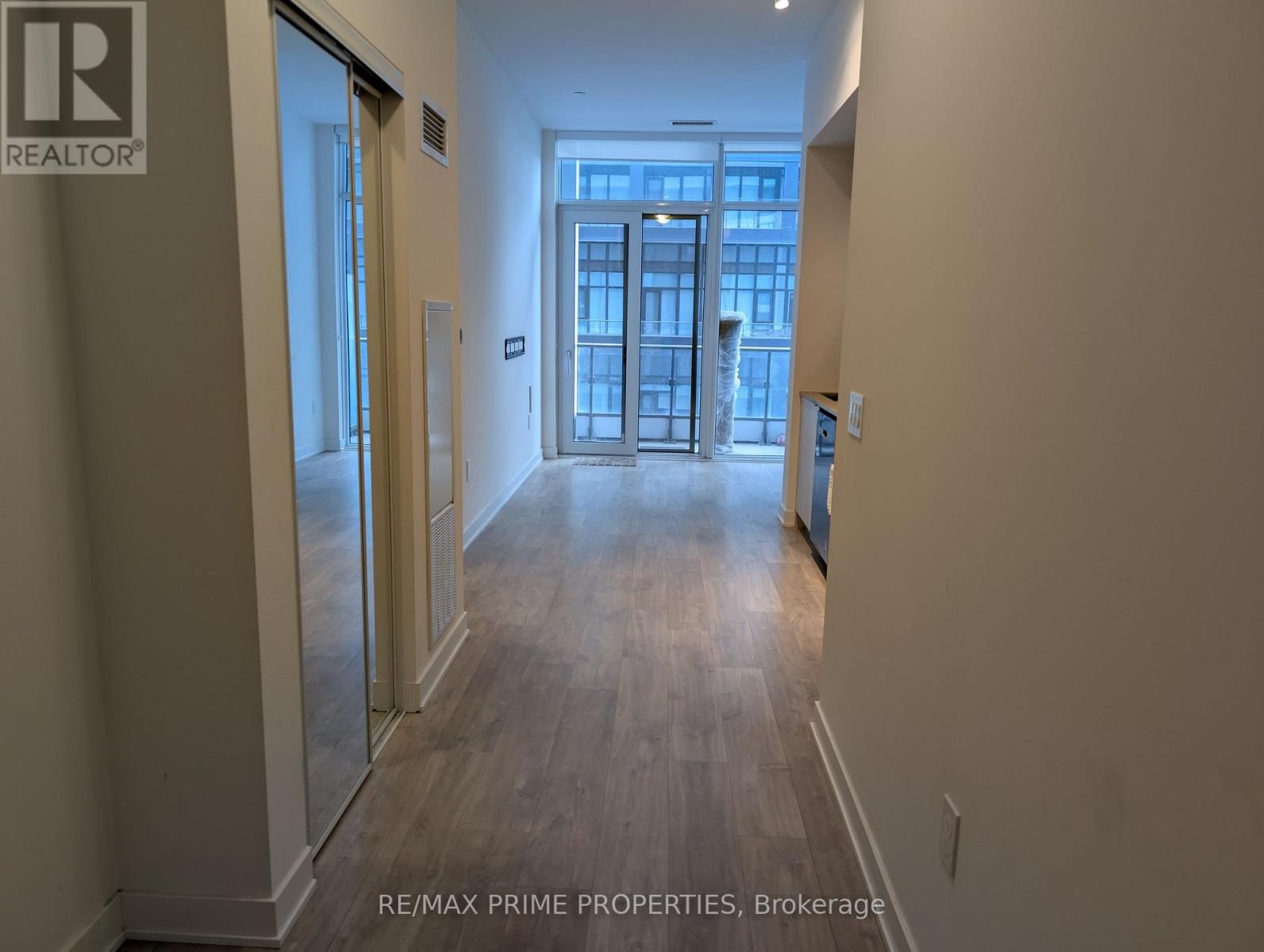 1118 - 121 LOWER SHERBOURNE STREET Image 1