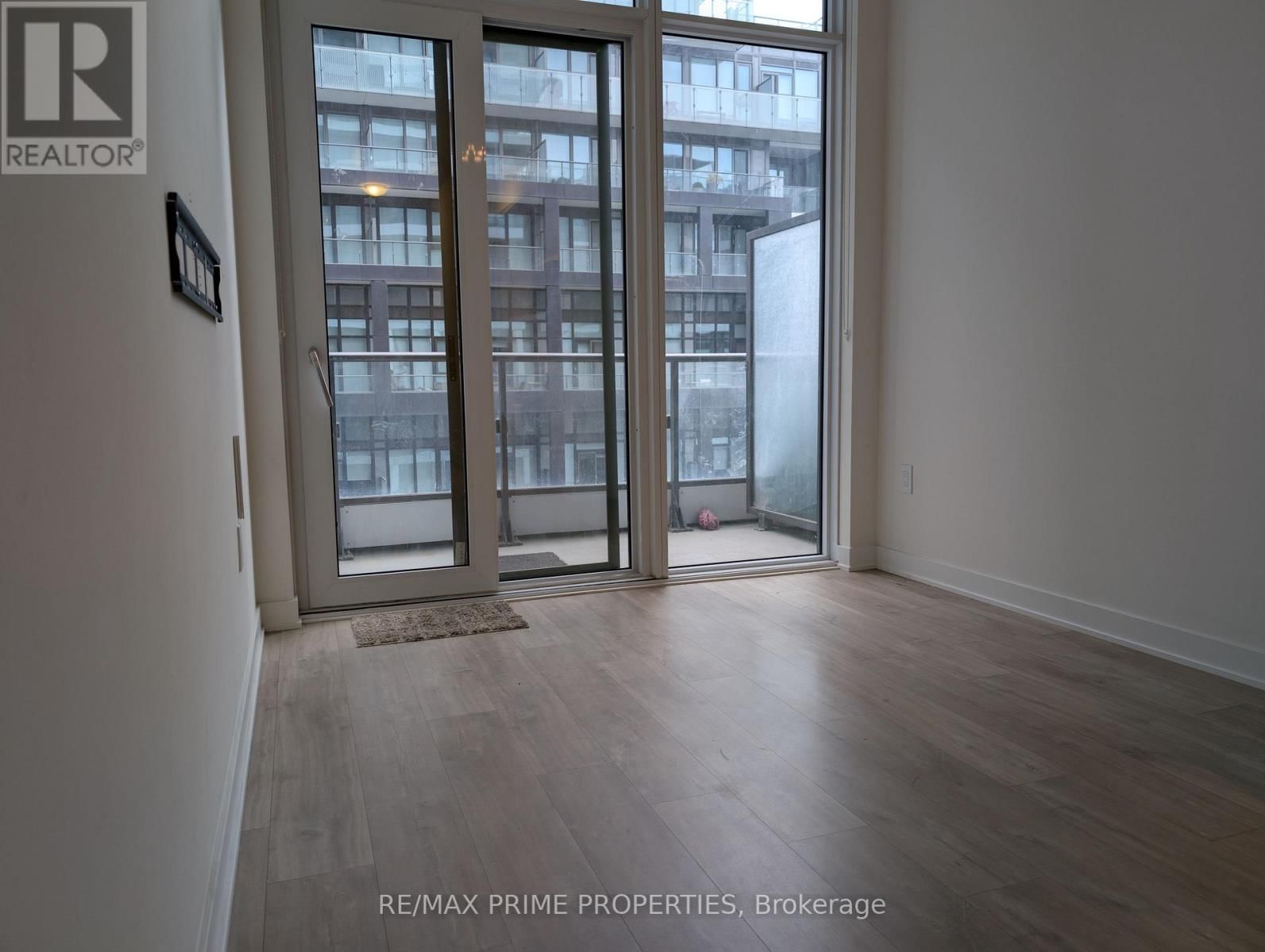 1118 - 121 LOWER SHERBOURNE STREET Image 4