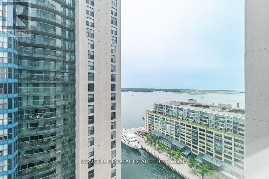 2507 - 77 HARBOUR SQUARE Image 6