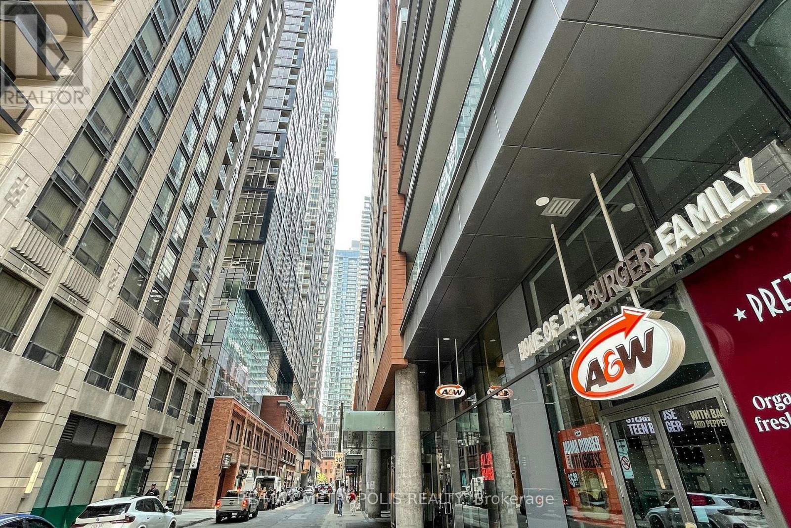 1803 - 15 MERCER STREET Image 48