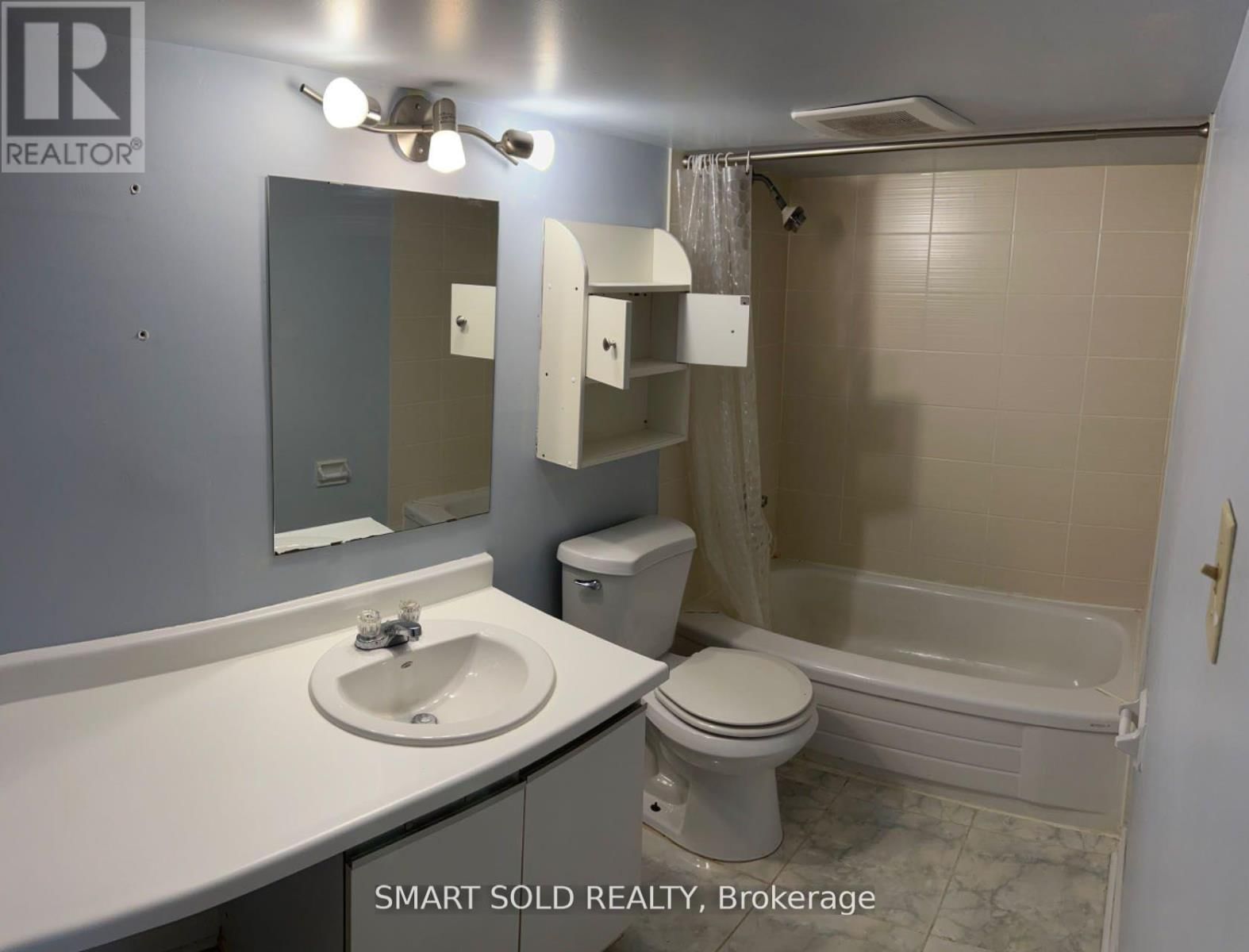 42A AMELIA STREET Image 12