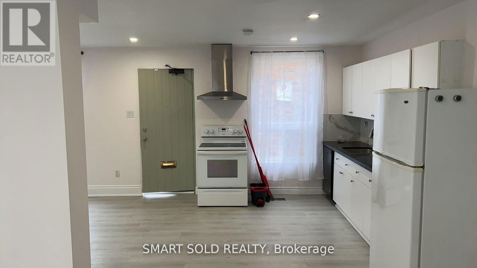 42A AMELIA STREET Image 4