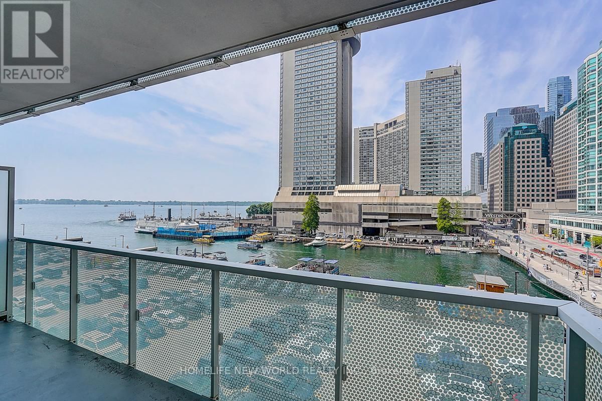 419 - 15 QUEENS QUAY EAST Image 34