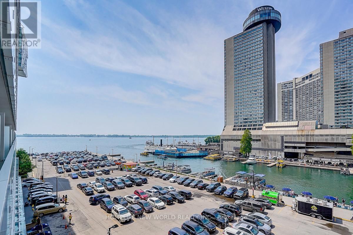 419 - 15 QUEENS QUAY EAST Image 36