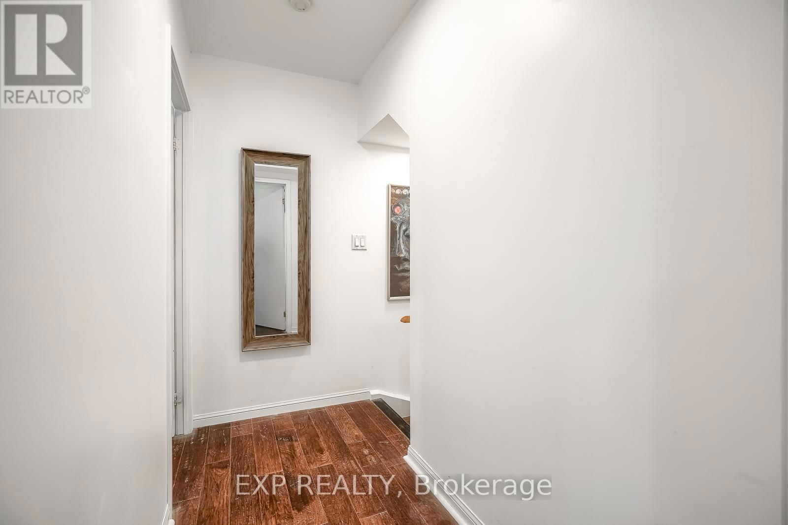 1143 - 5 EVERSON DRIVE Image 25