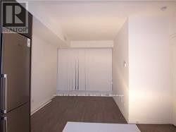 503 - 1 BLOOR STREET EAST Image 3