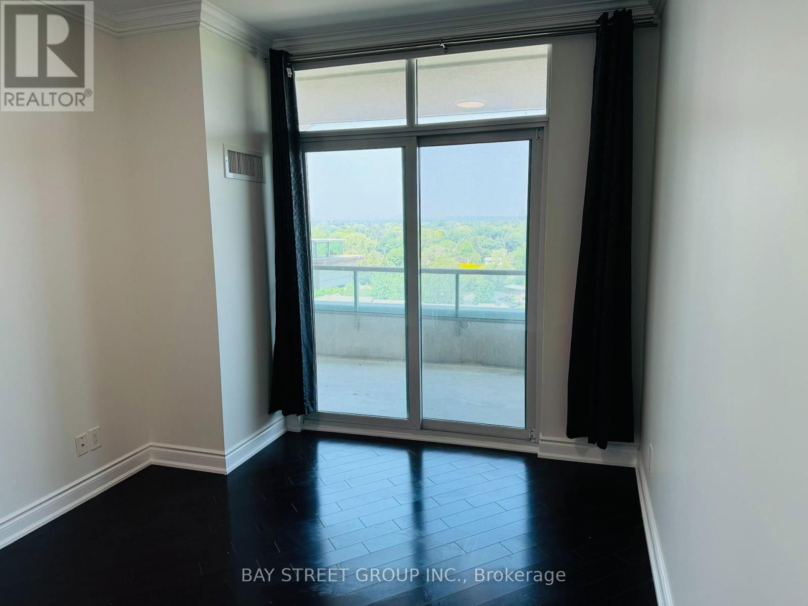 1113 - 20 BLOORVIEW PLACE Image 7