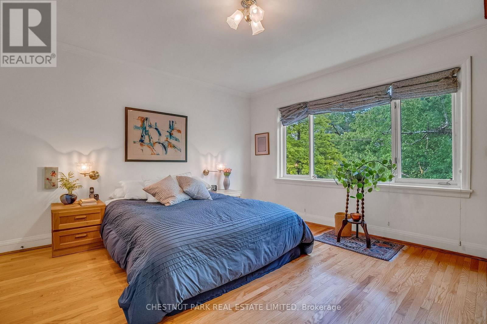 214 ARMOUR BOULEVARD Image 21