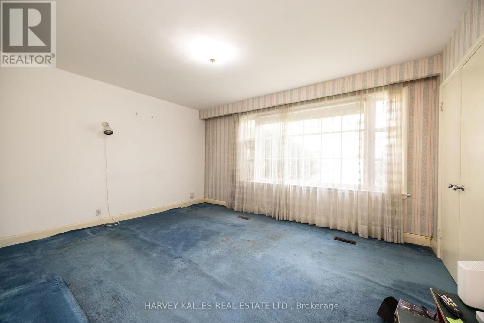 17 MUNRO BOULEVARD Image 11
