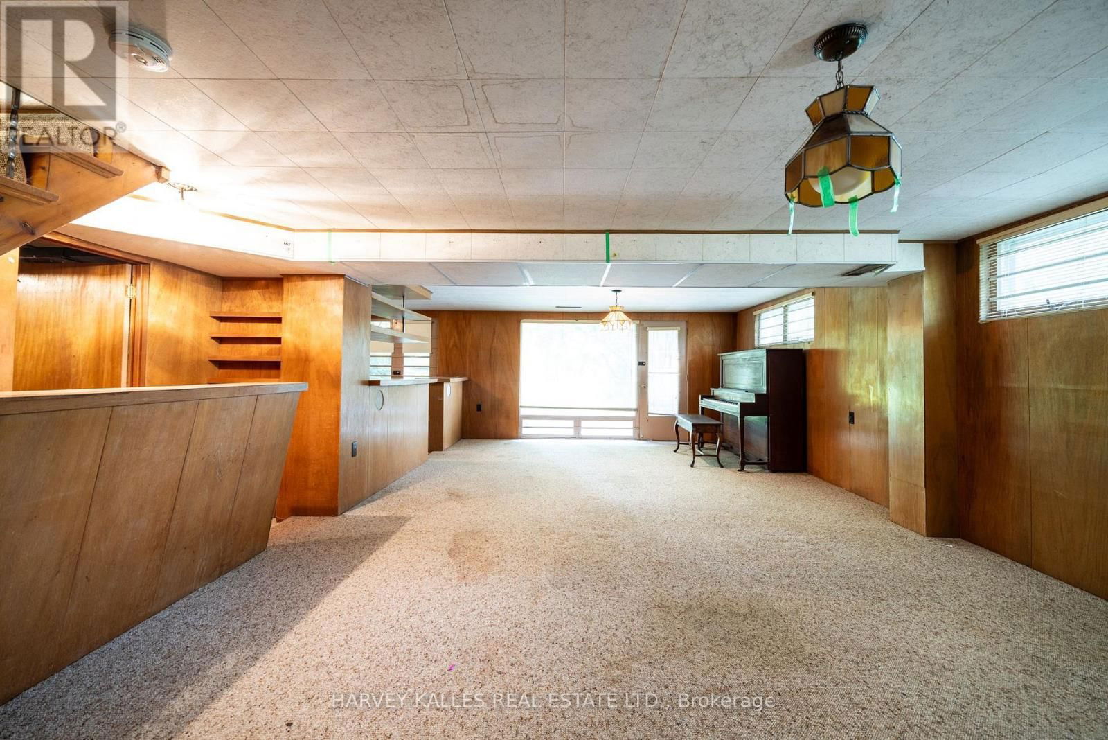 17 MUNRO BOULEVARD Image 16