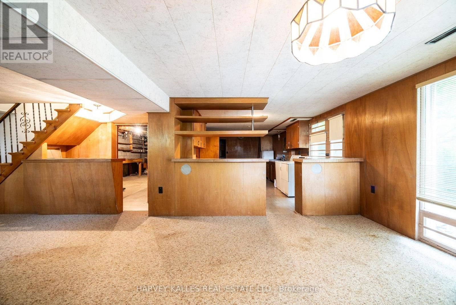 17 MUNRO BOULEVARD Image 20