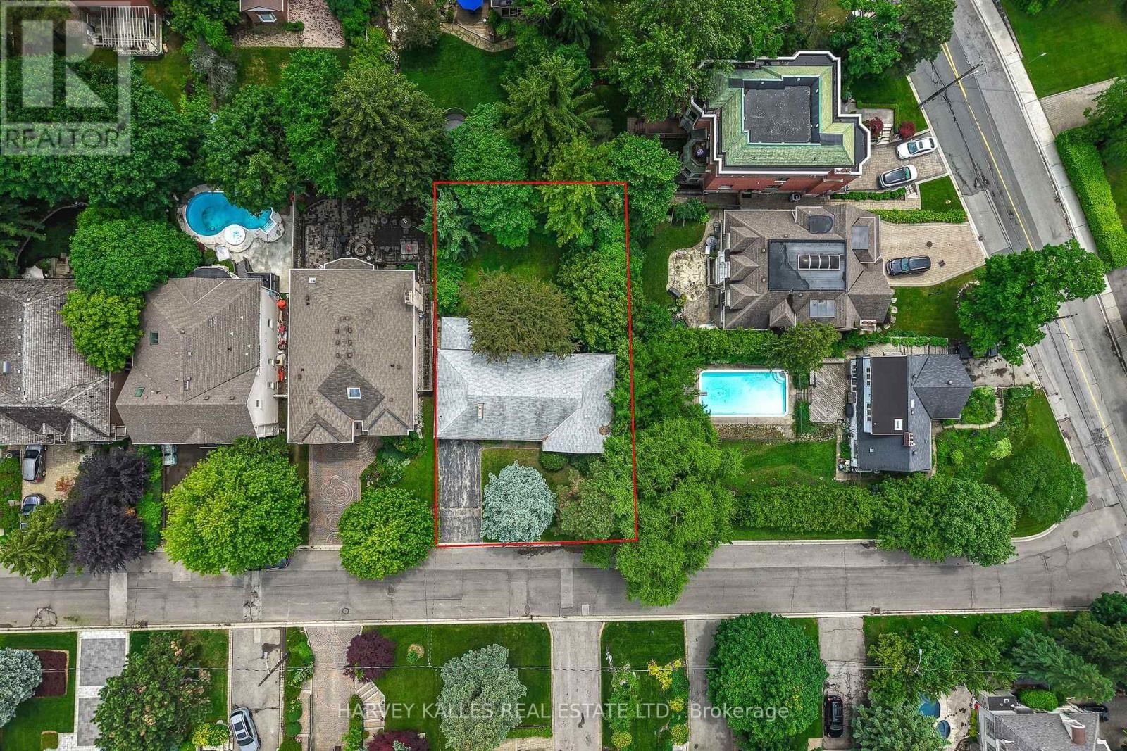 17 MUNRO BOULEVARD Image 32