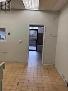 2820 VICTORIA PARK AVENUE Image 15