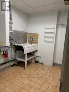 2820 VICTORIA PARK AVENUE Image 7