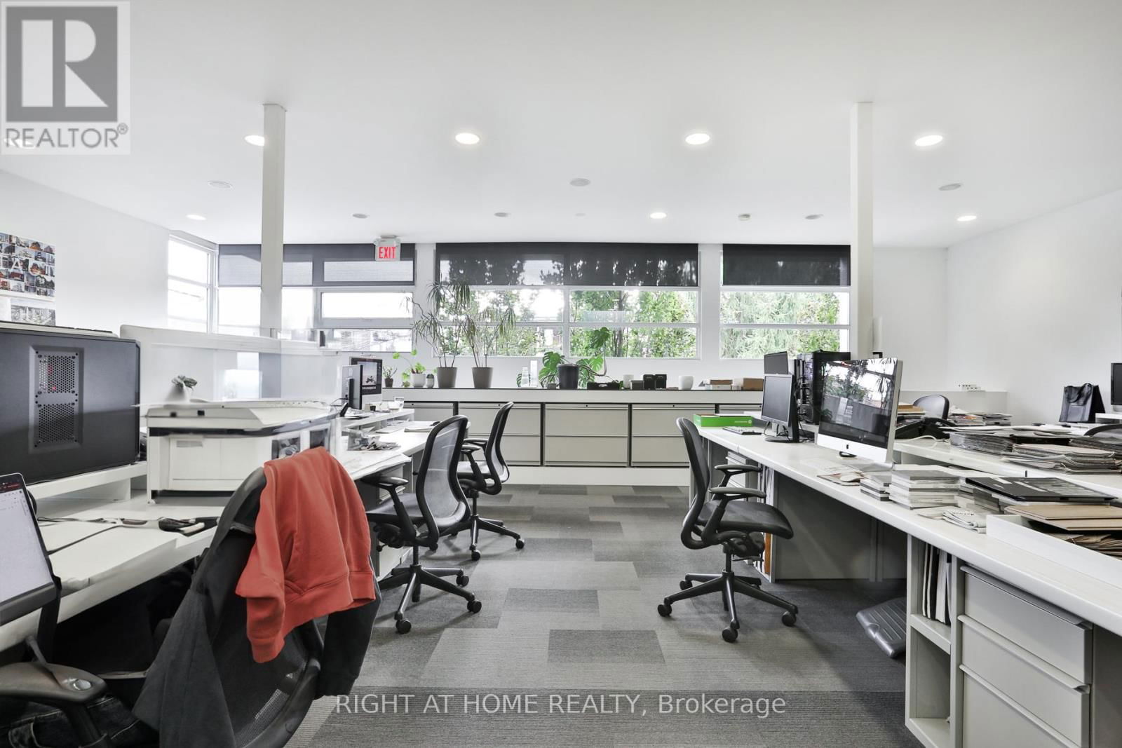 660R COLLEGE STREET Image 4