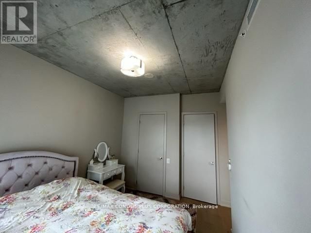 2507 - 11 CHARLOTTE STREET Image 26