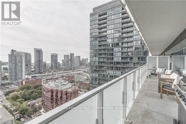2507 - 11 CHARLOTTE STREET Image 30