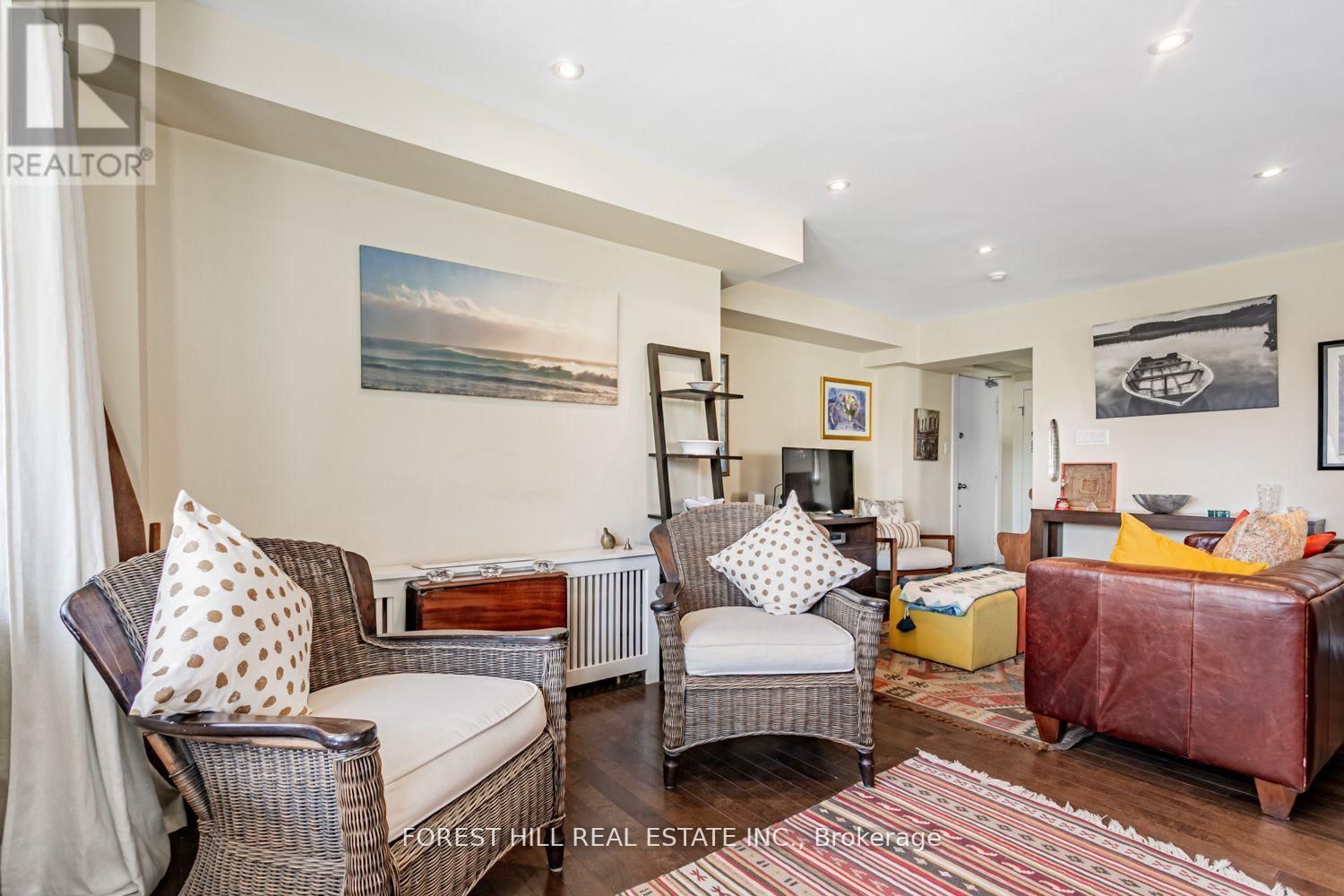 208 - 2603 BATHURST STREET Image 15
