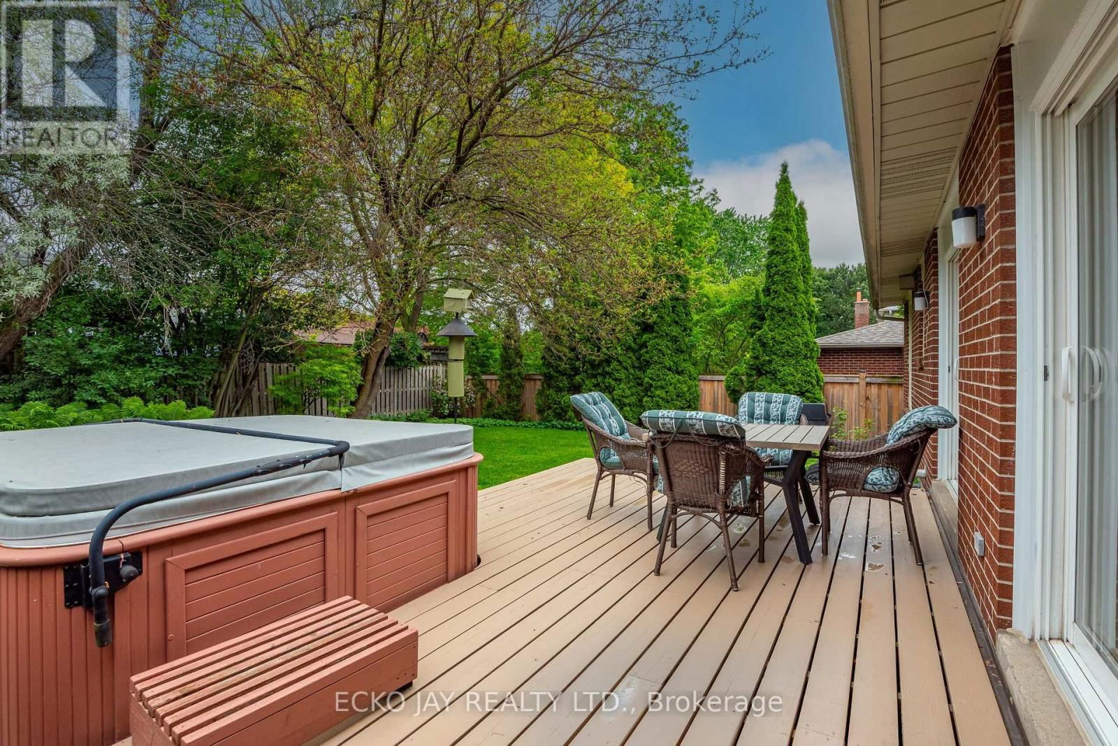 75 BARRYDALE CRESCENT Image 22
