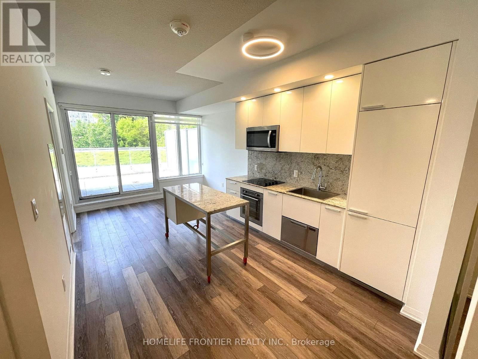 312 - 75 CANTERBURY PLACE Image 2