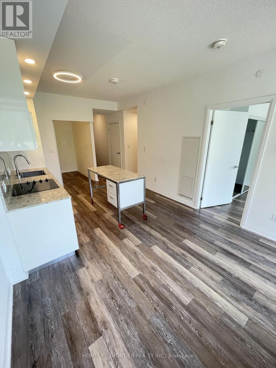 312 - 75 CANTERBURY PLACE Image 3