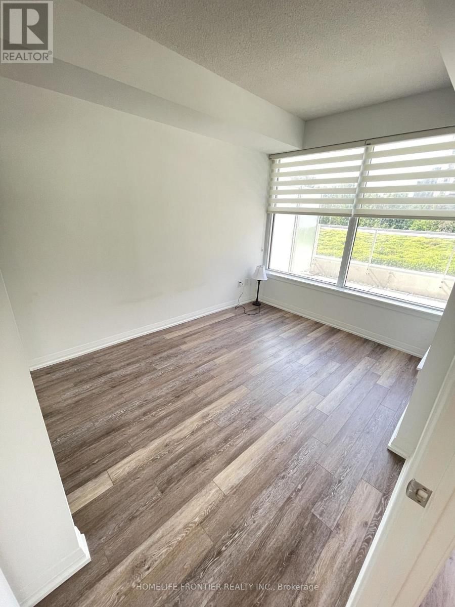 312 - 75 CANTERBURY PLACE Image 6