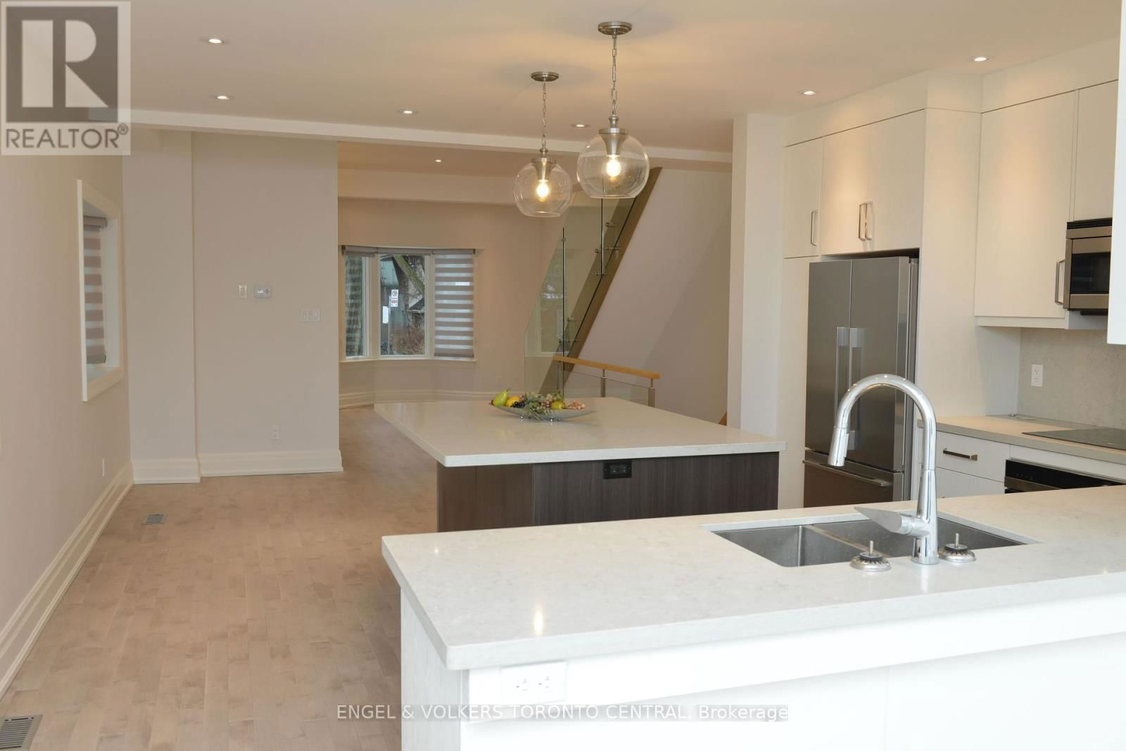66 ALCINA AVENUE Image 11