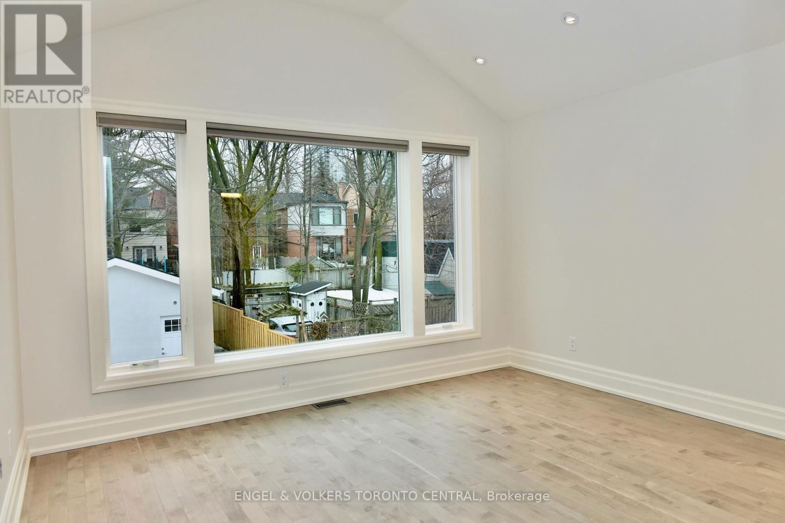 66 ALCINA AVENUE Image 17