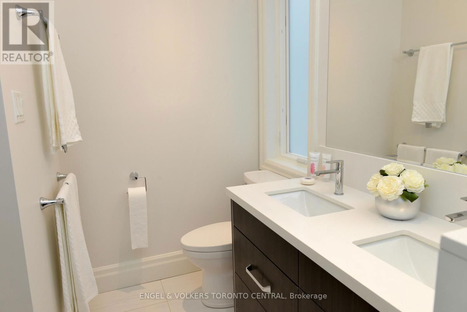66 ALCINA AVENUE Image 21