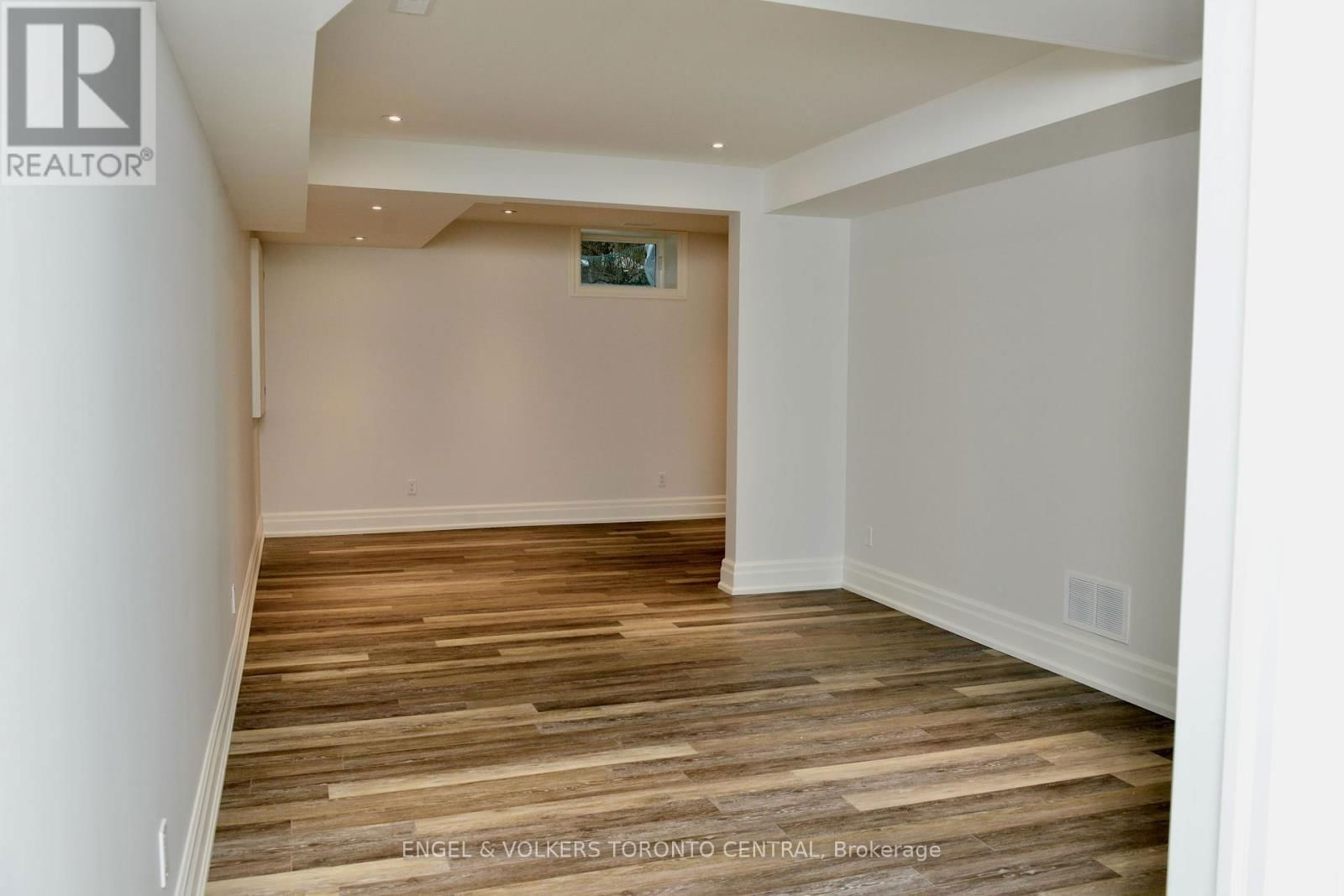 66 ALCINA AVENUE Image 29