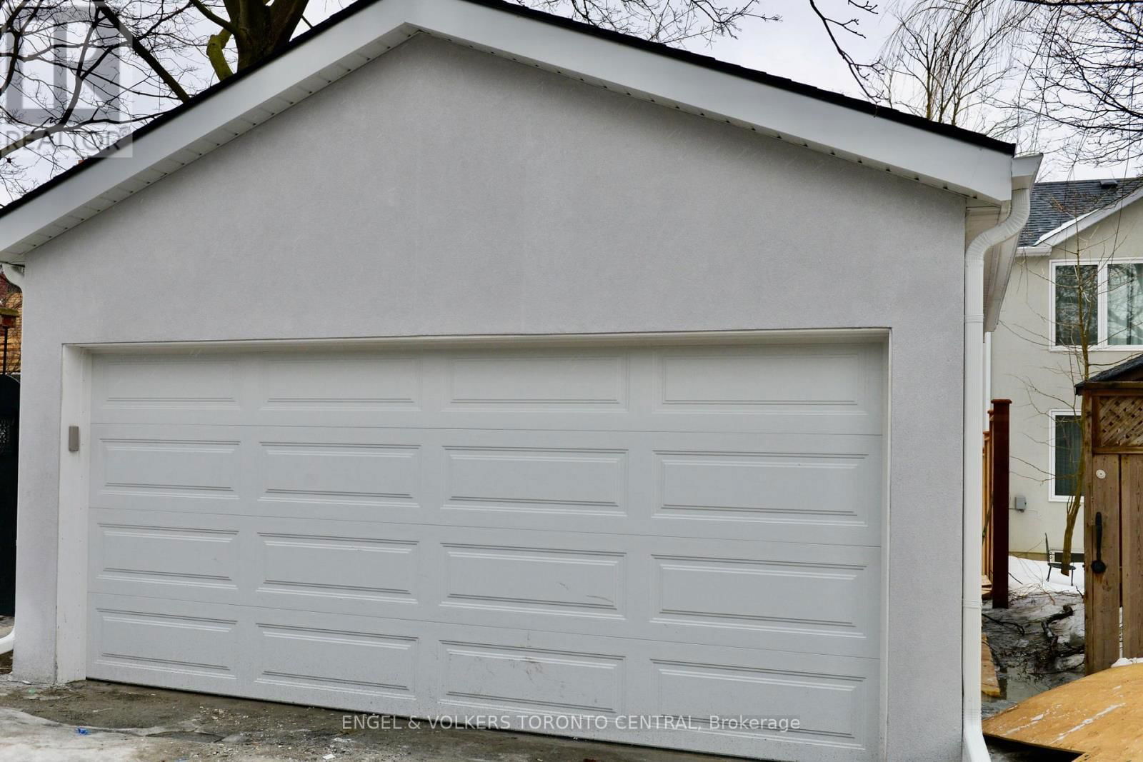 66 ALCINA AVENUE Image 35