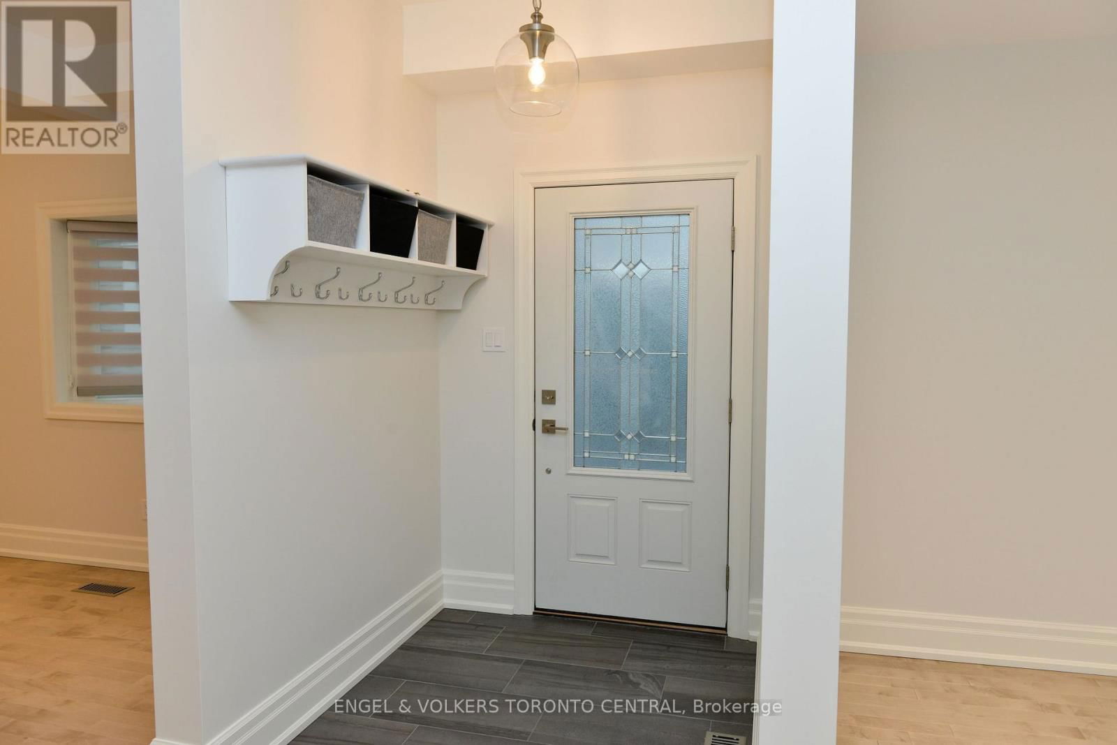 66 ALCINA AVENUE Image 4