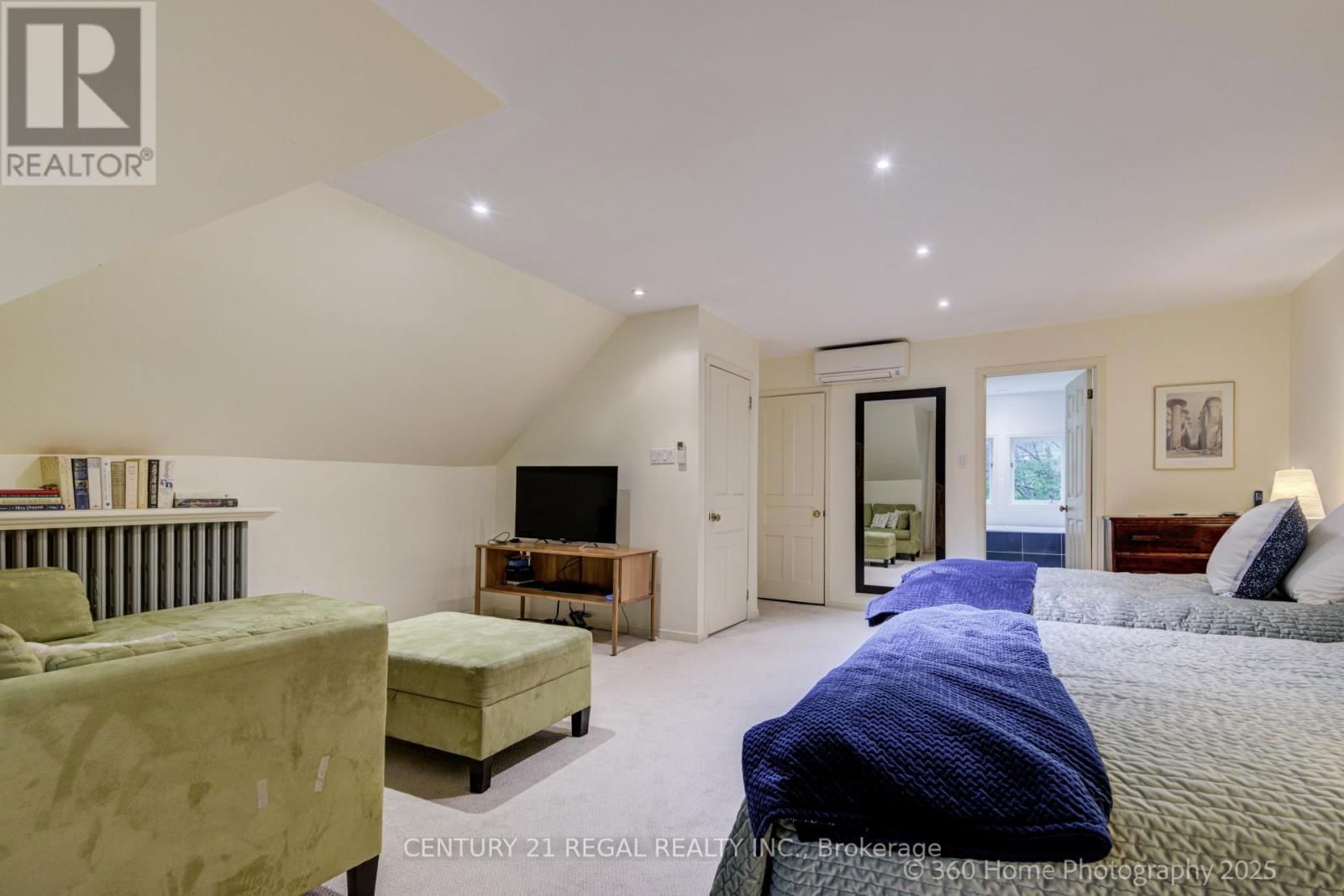 123 HAVELOCK STREET Image 15