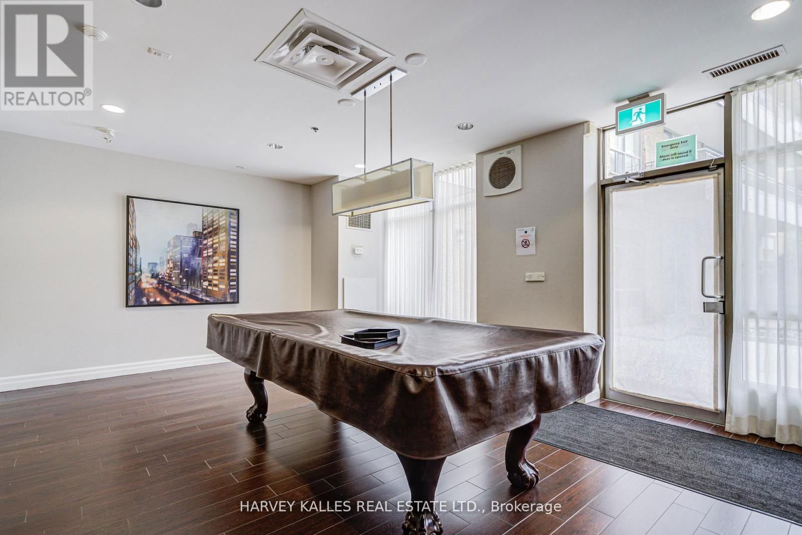 LPH01 - 245 DAVISVILLE AVENUE Image 6