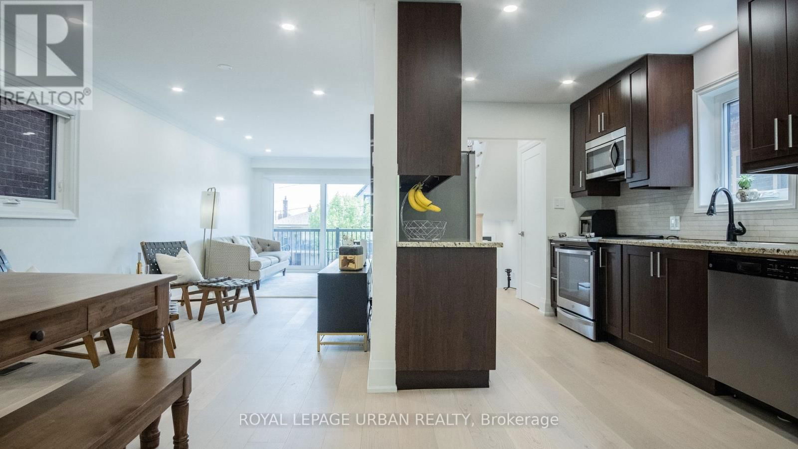 434 WESTMOUNT AVENUE Image 12