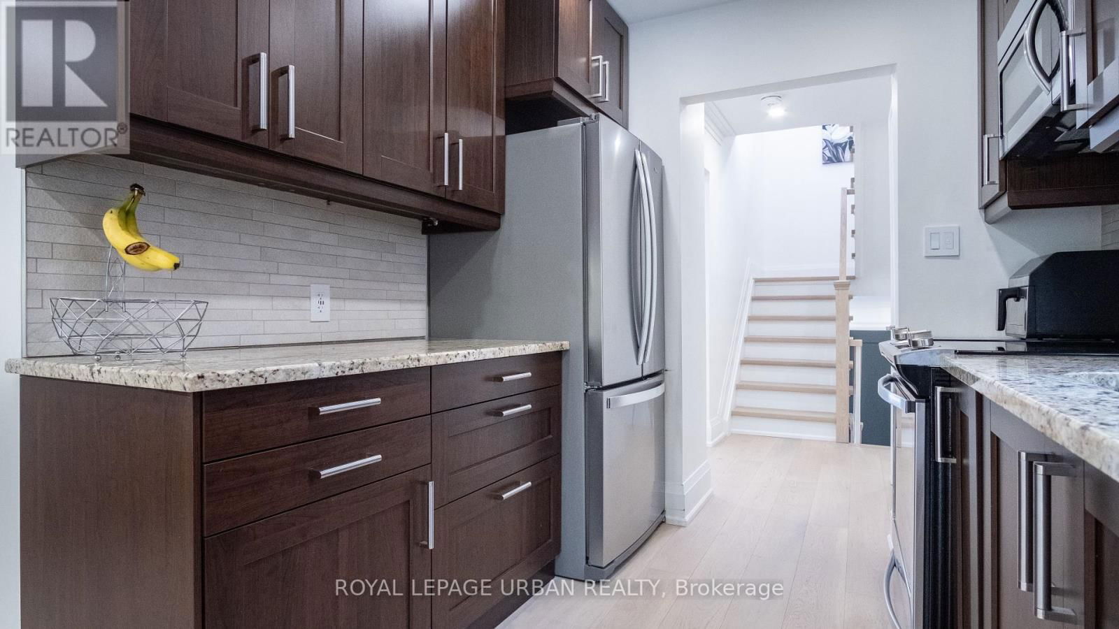 434 WESTMOUNT AVENUE Image 13