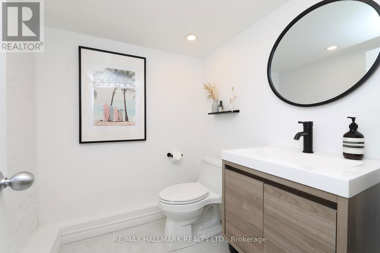113 TRINITY STREET Image 30