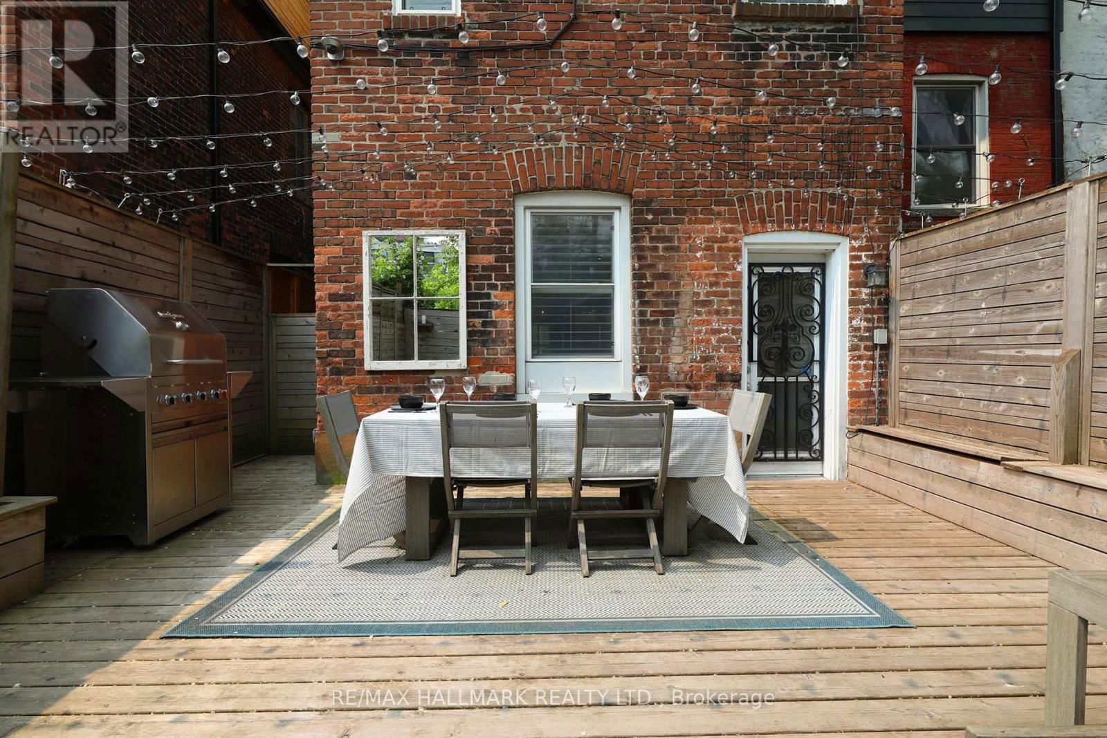 113 TRINITY STREET Image 35