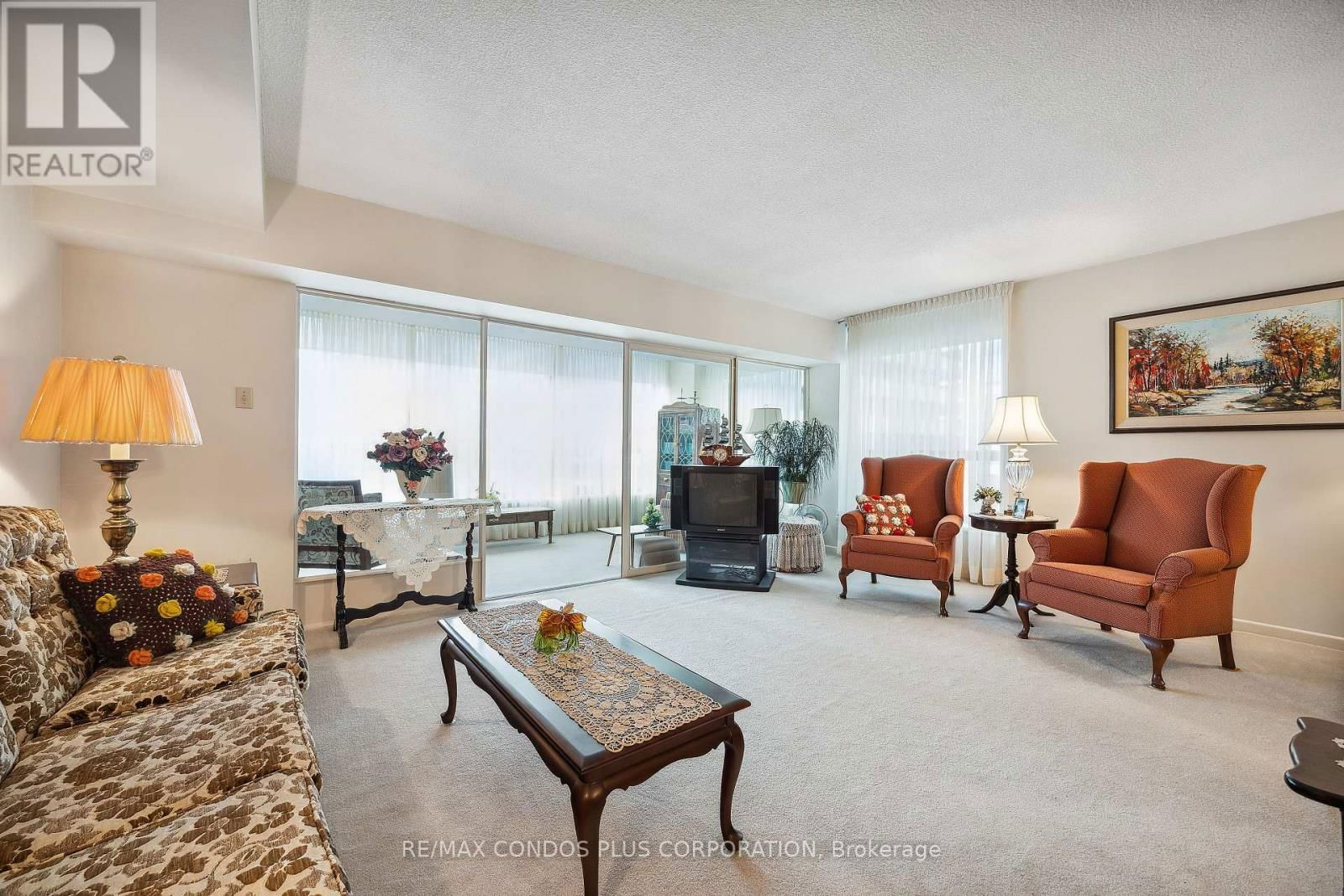 902 - 62 WELLESLEY STREET WEST Image 5
