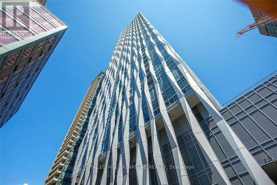 2601 - 1 YORKVILLE AVENUE Image 1