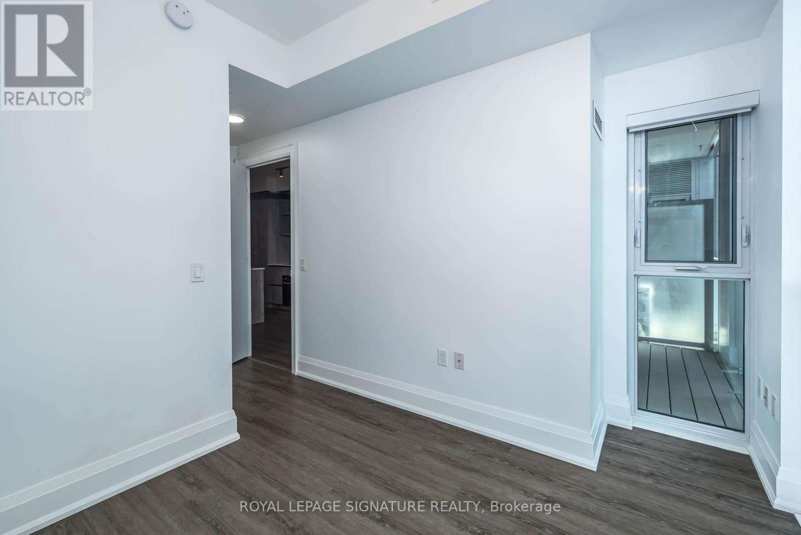 2601 - 1 YORKVILLE AVENUE Image 11