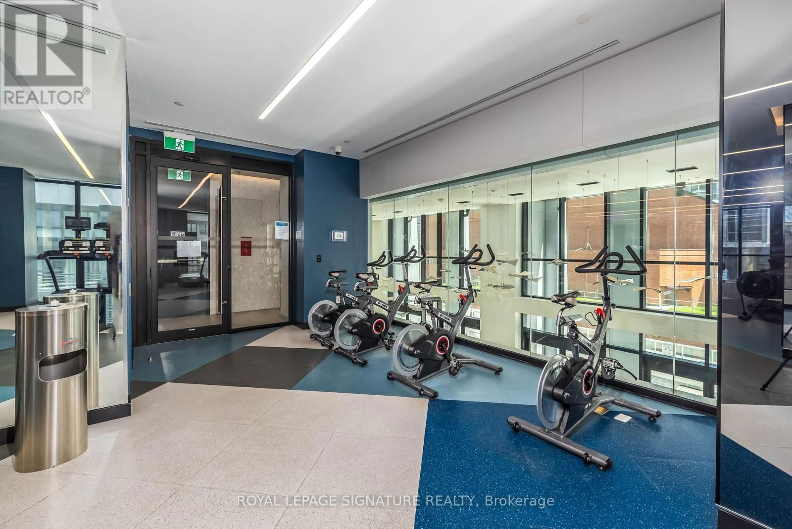 2601 - 1 YORKVILLE AVENUE Image 21