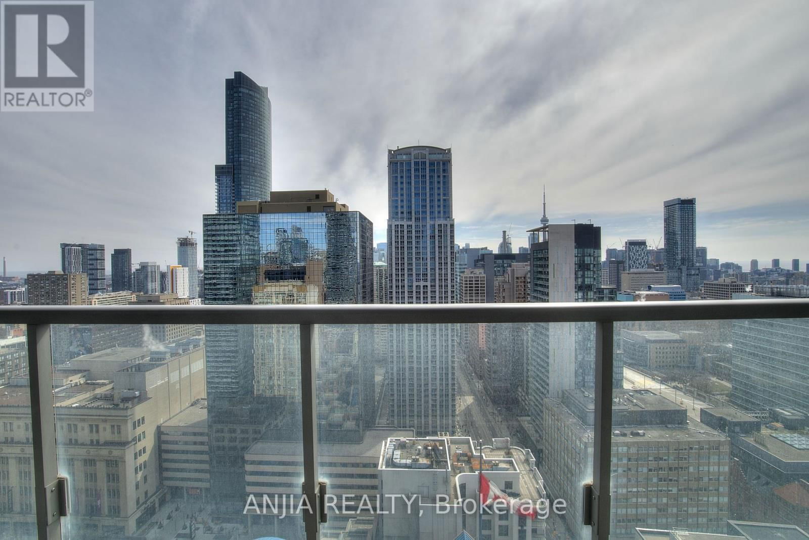 3104 - 38 GRENVILLE STREET Image 2