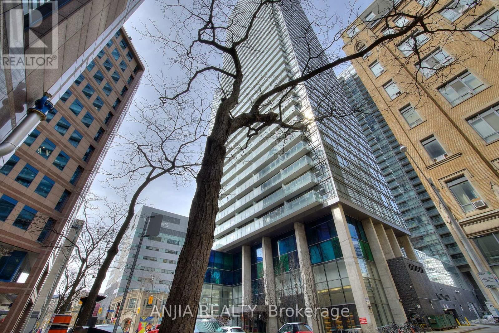 3104 - 38 GRENVILLE STREET Image 4