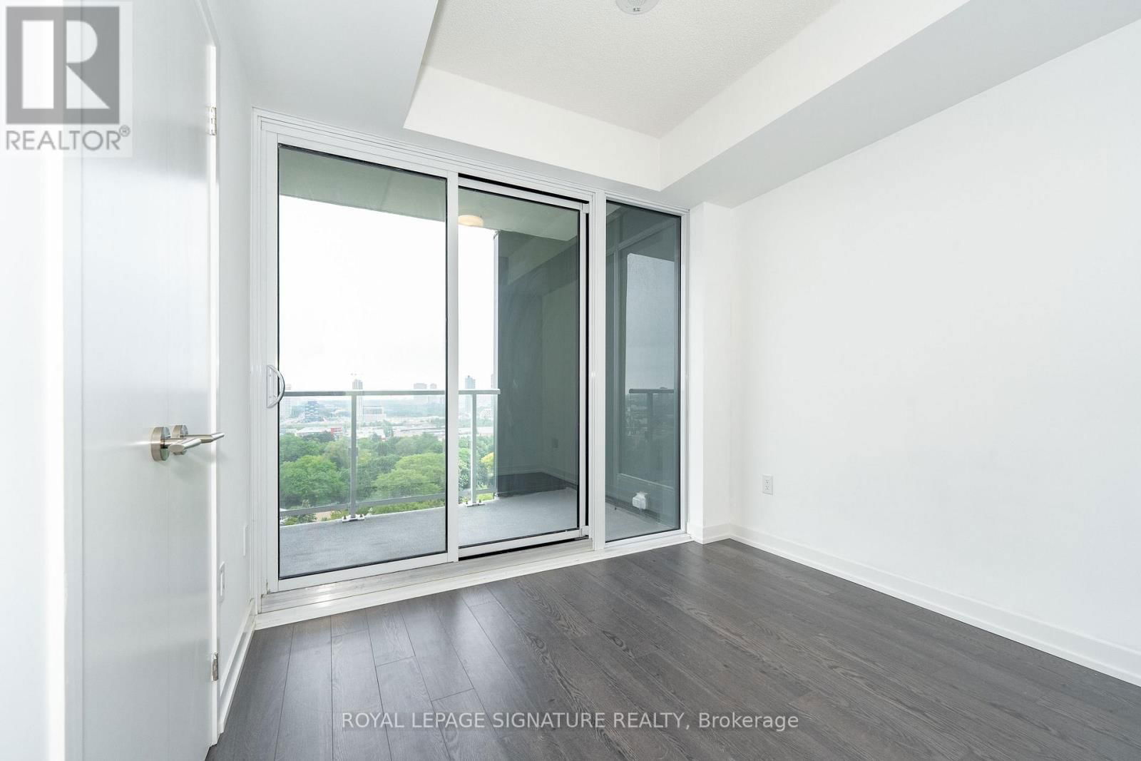 1424 - 20 O'NEILL ROAD Image 21