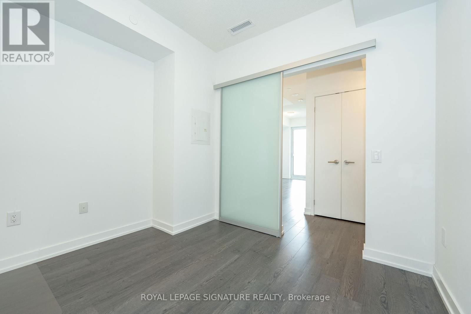 1424 - 20 O'NEILL ROAD Image 6