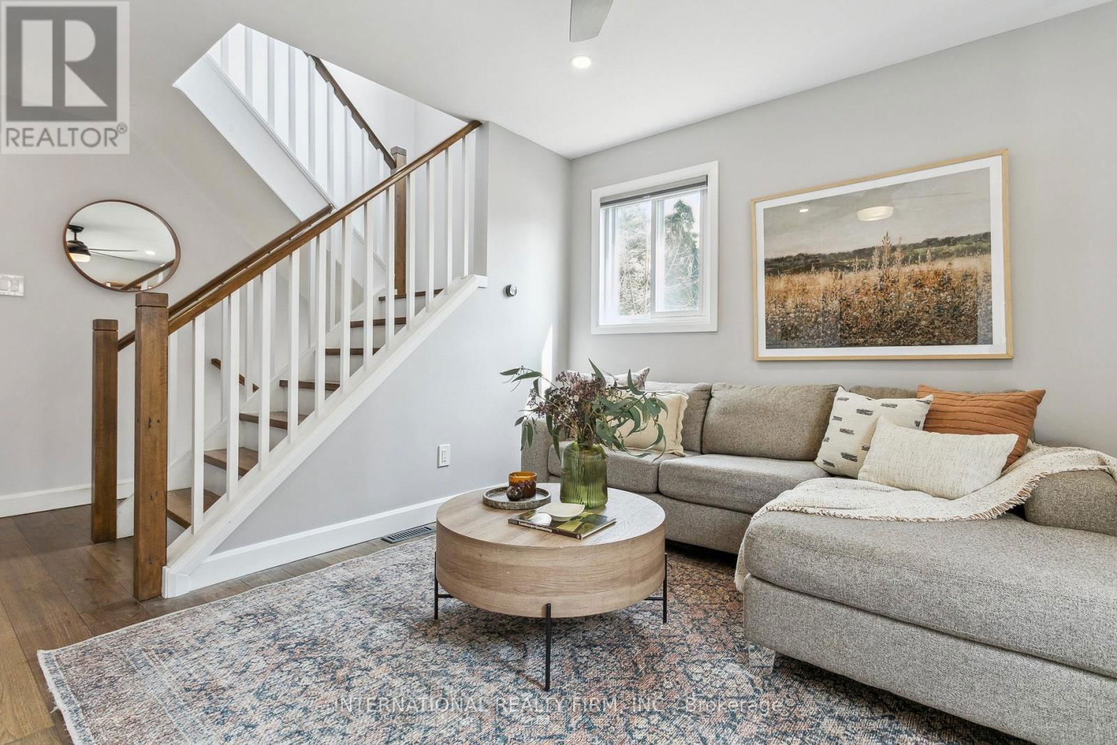 50 DENISON AVENUE Image 11