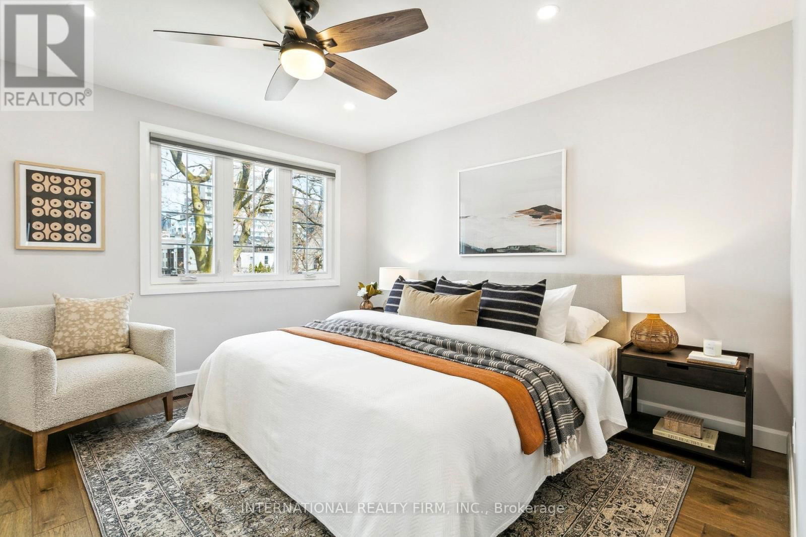 50 DENISON AVENUE Image 19