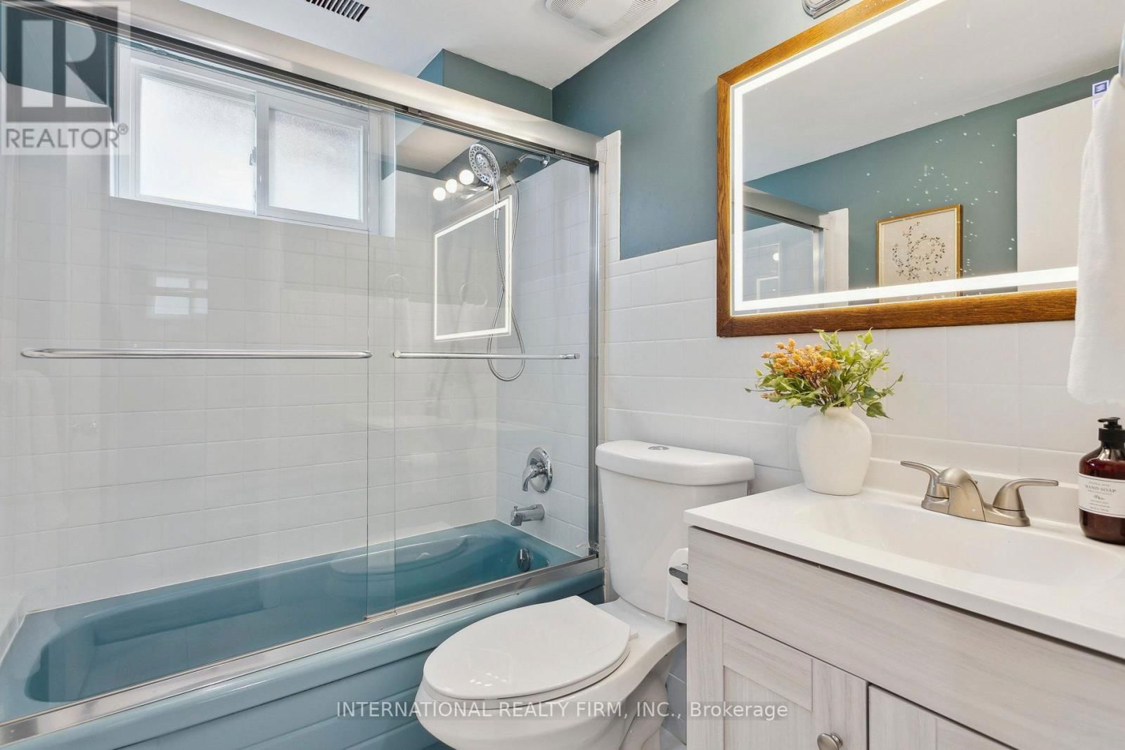 50 DENISON AVENUE Image 29